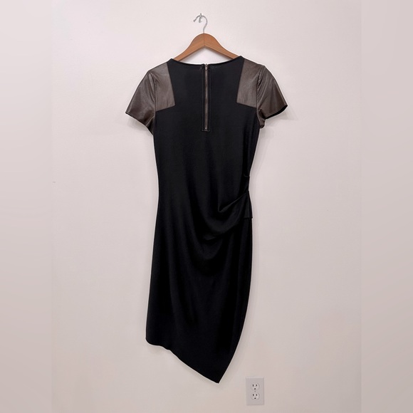 HALSTON Heritage Dress, size 8, leather feature. - Picture 4 of 5